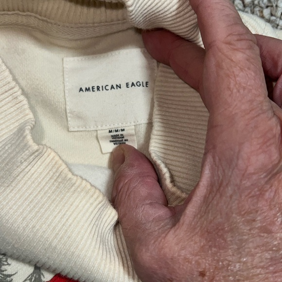 American Eagle sweatshirt - Picture 2 of 3
